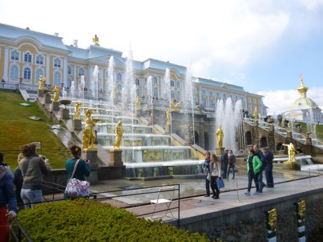Peterhof Palácio Principal - Jardim Inferior - Grande Cascata