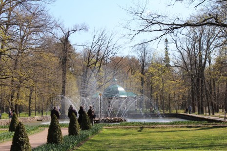 Fonte do Sol - Castelo de Monplaisir - Peterhof
